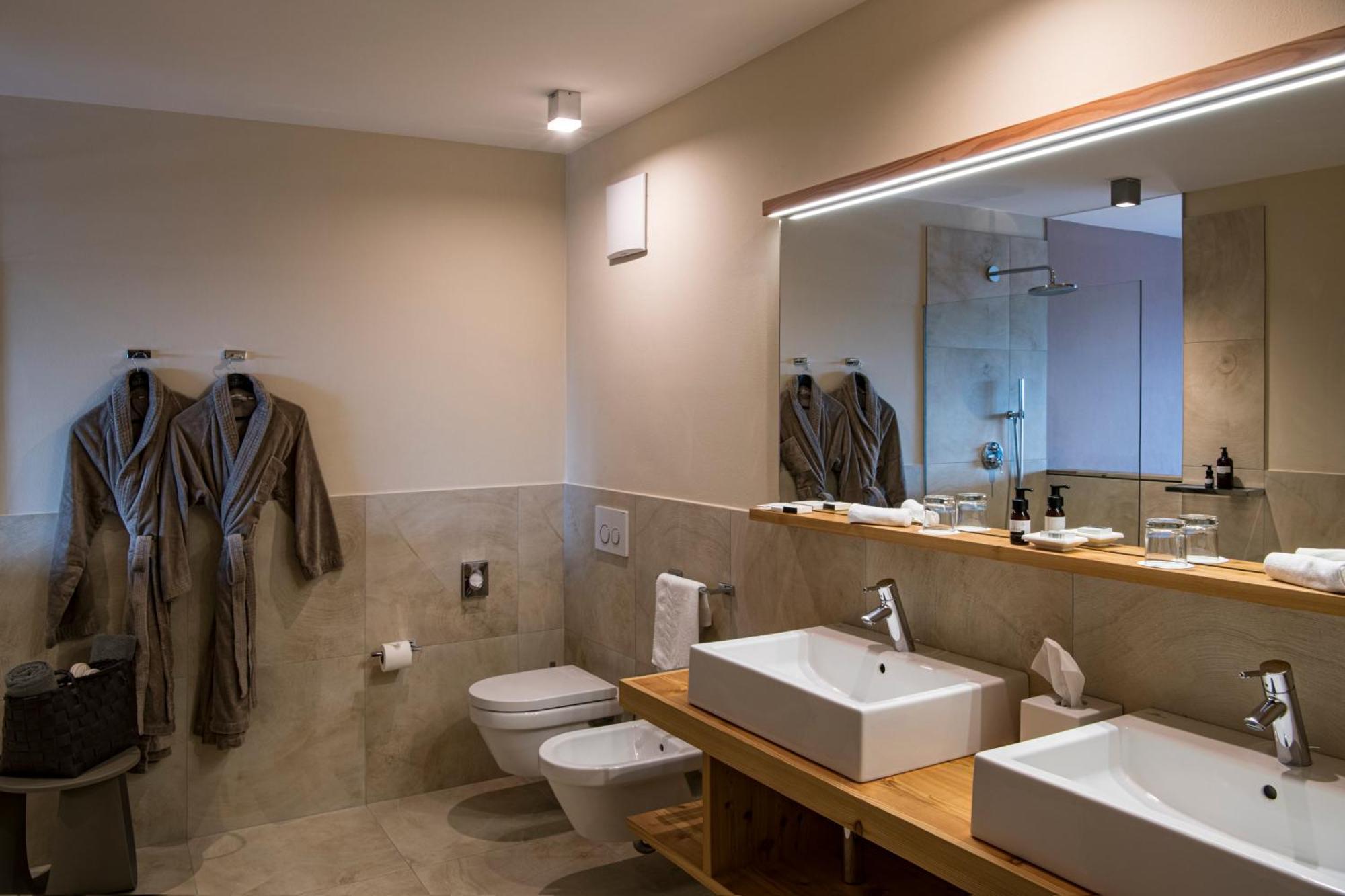 Terra - The Magic Place Relais & Chateaux Sarentino Екстериор снимка