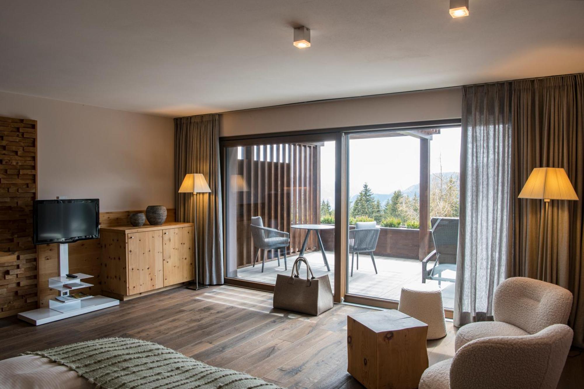 Terra - The Magic Place Relais & Chateaux Sarentino Екстериор снимка